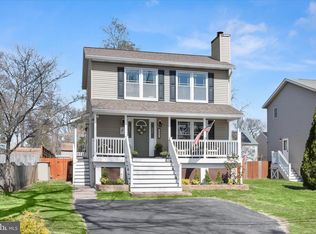 604 231st St, Pasadena, MD