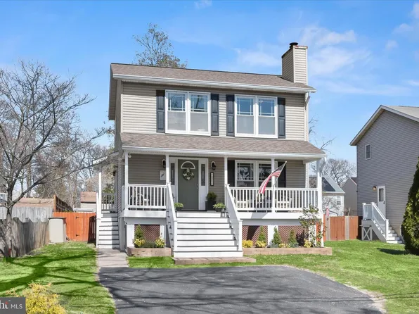 604 231st St, Pasadena, MD 21122