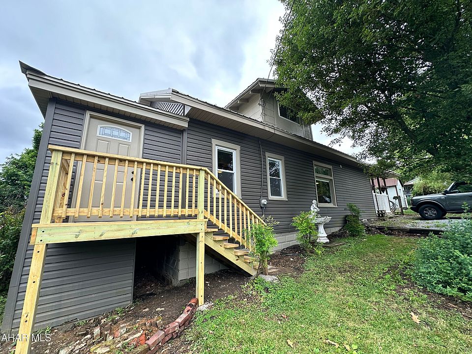 1st image of 200 Caroline Ave