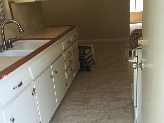 5th image of 4739 E Orleans Ave