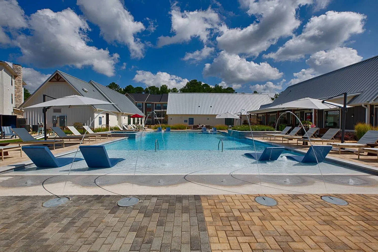 1 bed, 1.0 bath, $2,148 — Photo 2