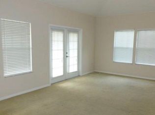 9172 SW 52nd Rd #301, Gainesville, FL 32608