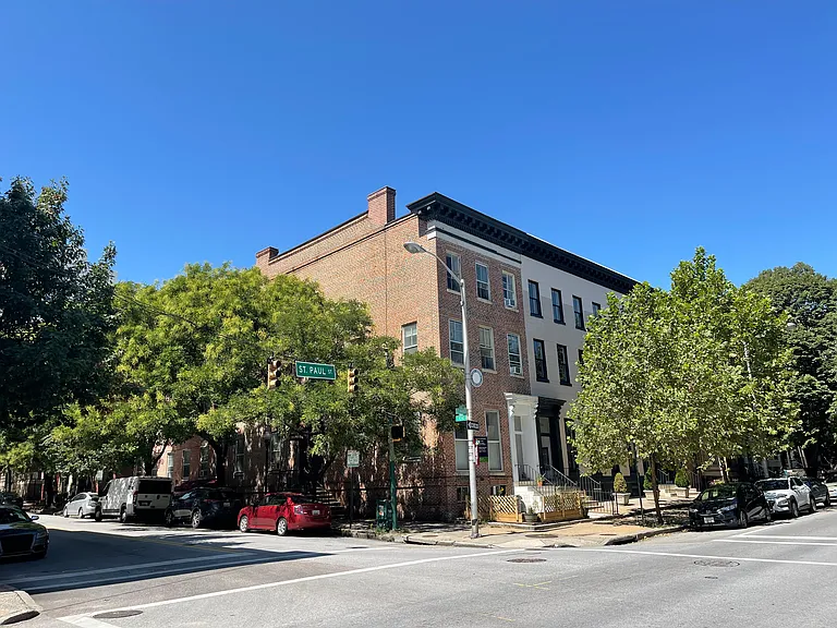 900 Saint Paul St #B2 — Photo 2