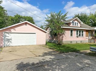 25220 W Anderson St, Ingleside, IL 60041