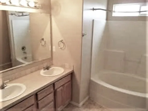 16714 Bayou Way — Photo 9