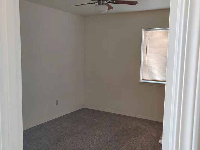 181 Old Fort Rd #181 — Photo 5
