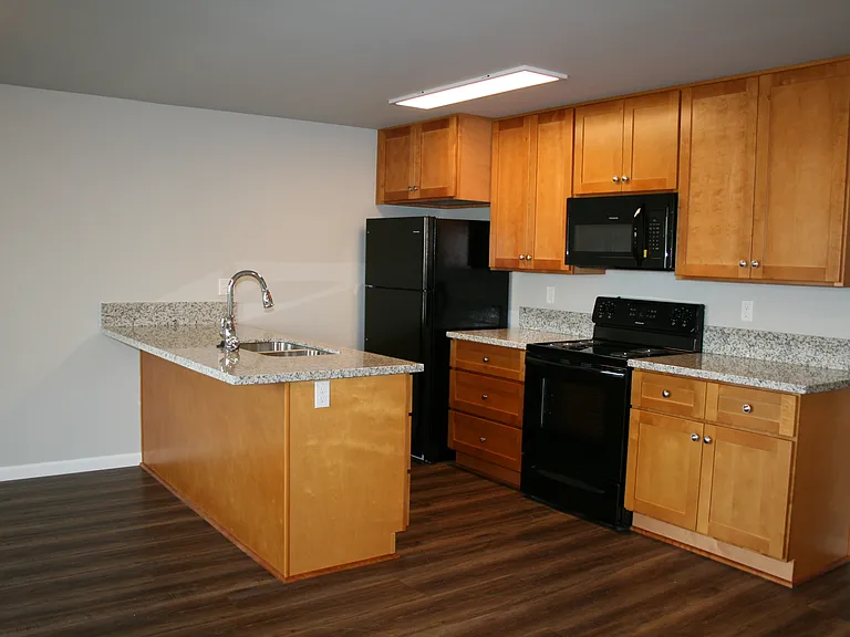 108B Clover Ridge Rd NE — Photo 2
