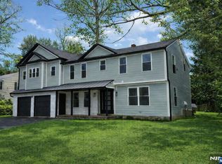 368 Knickerbocker Rd, Tenafly, NJ 07670