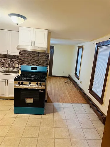 81 Bellevue Ave #1 Photo 1