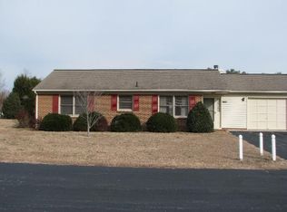 6789 Cypress Crest Dr, Hayes, VA 23072