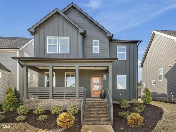705 Vine Pkwy, Pittsboro, NC 27312