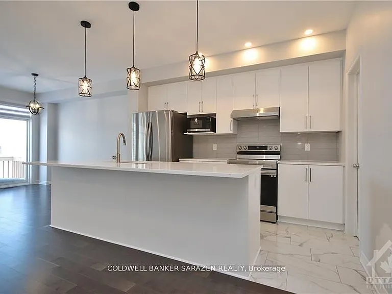 538 Sonmarg Cres — Photo 11