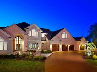 311 Shalimar Ct, Monroeville, PA