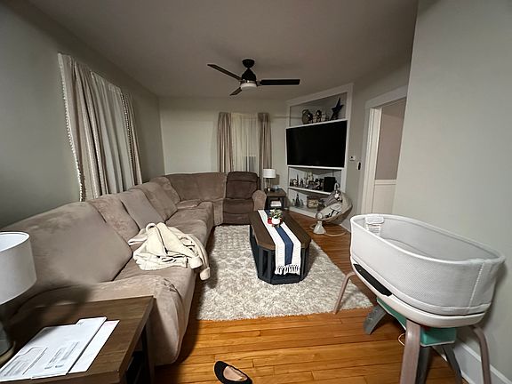 3rd image of 7 Inman St