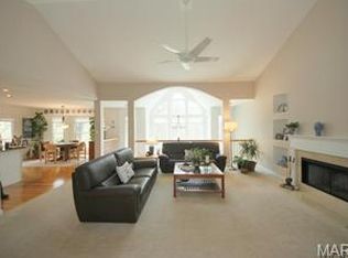 1610 Strecker Woods Ct, Ballwin, MO 63011