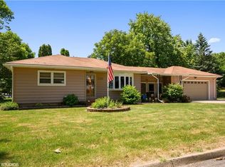 2744 Thompson Ave, Des Moines, IA 50317