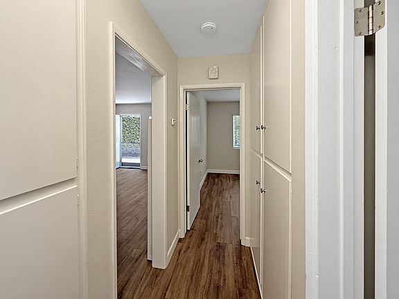 5th image of 4835 Niagara Ave APT 2