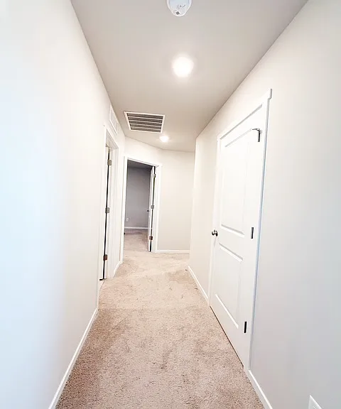 1561 SW Fielder Pl — Photo 14