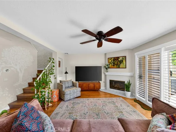 2731 N Erringer Rd #71, Simi Valley, CA 93065
