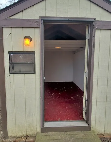 6235 Langdon Ave SW — Photo 32