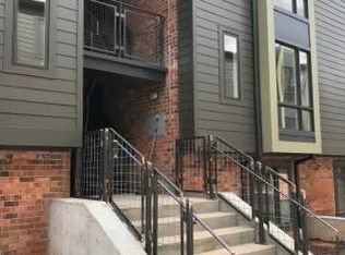 630 Park St APT J, Charlottesville, VA 22902