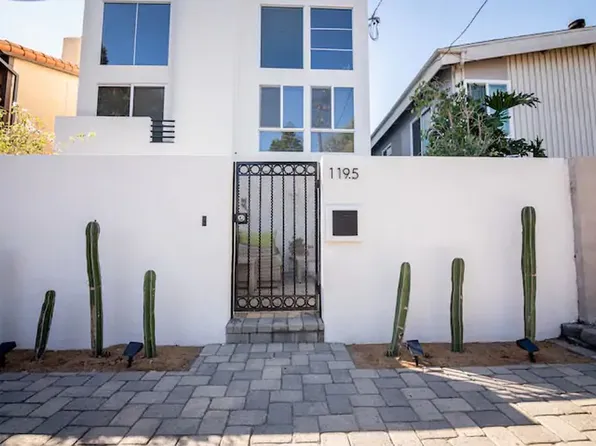 119 1/2 Eastwind St, Los Angeles, CA 90292