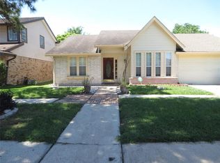 7122 Silver Star Dr, Houston, TX 77086