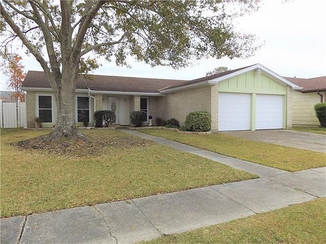 1st image of 4025 Deerglen Dr