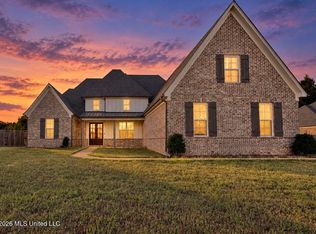 1657 Carlee Dr, Hernando, MS 38632