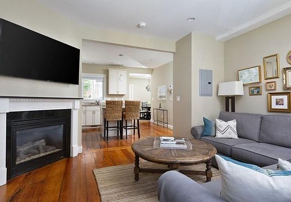 3rd image of 20 Allston St #1