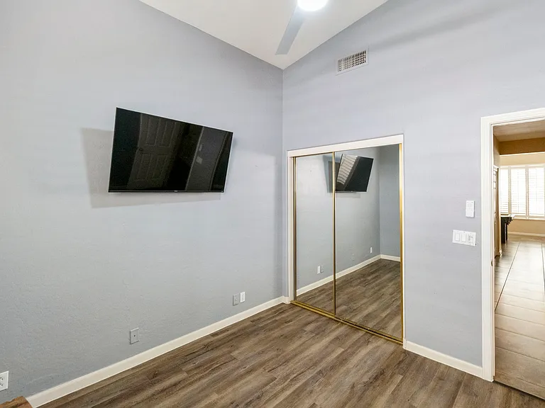 1743 E Park Ave — Photo 26