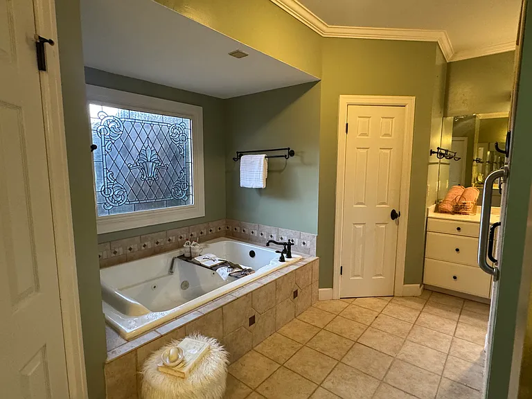 416 Towne Lake Pl — Photo 26