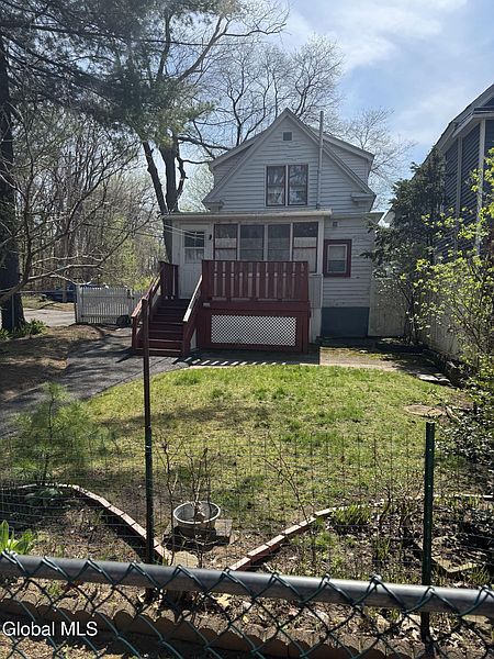 5th image of 35 Cornell Street