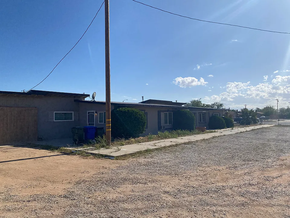 13193 Navajo Rd #3