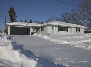 2640 E Avenue A, Bismarck, ND 58501