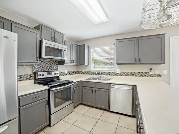 9639 Connemara Bend, San Antonio, TX 78254