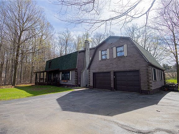 2nd image of 6750 Bryden Rd