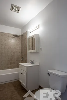 Rented by EXR | media 34