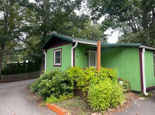 14 Cottage Dr, Asheville, NC 28805