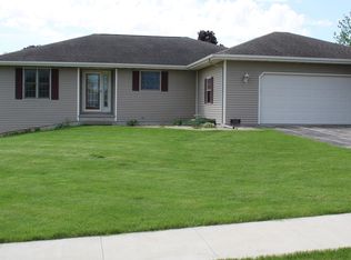 305 Walgren Rd, Pearl City, IL 61062