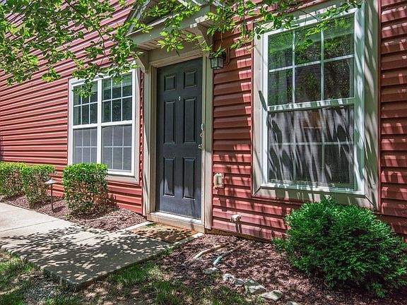 4th image of 8255 Rossi Rd