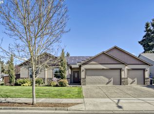 2141 Thomas Way, Hubbard, OR 97032
