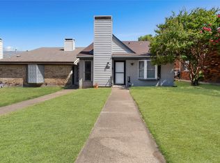 1517 Britainway Ln, Dallas, TX 75228