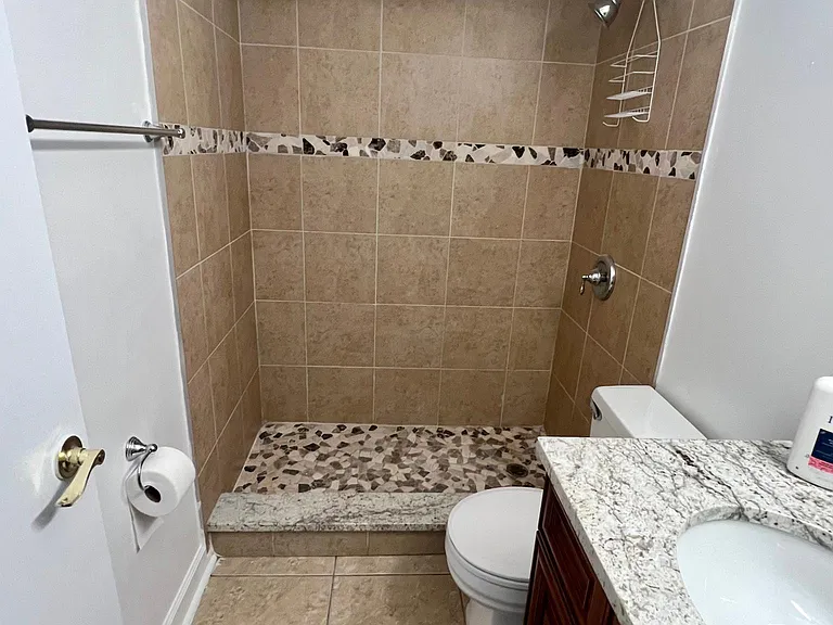 2650 Park Windsor Dr #106 — Photo 6