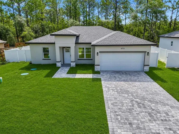 8753 N Raidin Dr, Citrus Springs, FL 34433