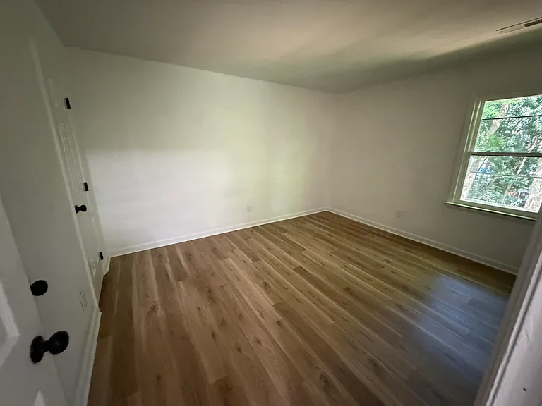 9412 Dominion Blvd — Photo 30