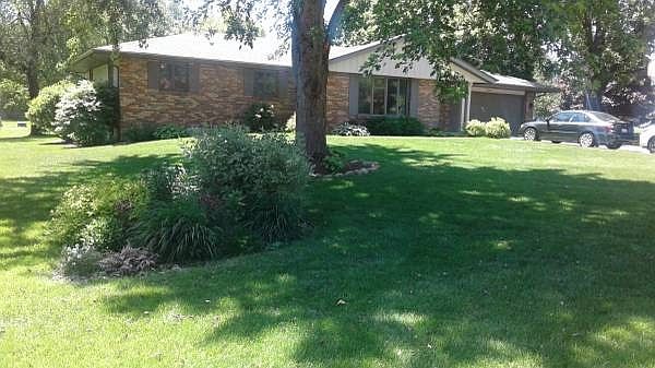 1st image of 5511 Woodview Way