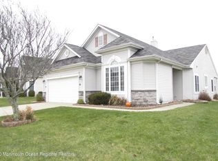 35 Pancoast Rd, Waretown, NJ 08758