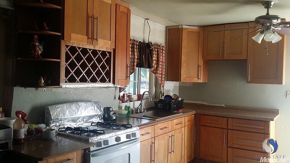 1st image of 629 Grand Ave