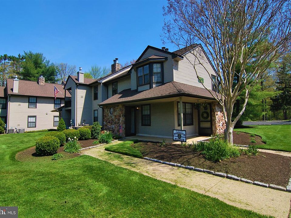 1st image of 102 Basswood Ct